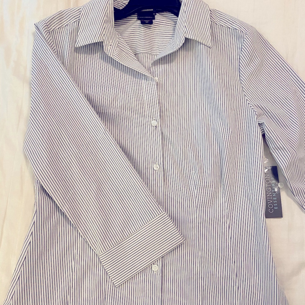 Covington NWT 3/4 Pinstripe Blouse